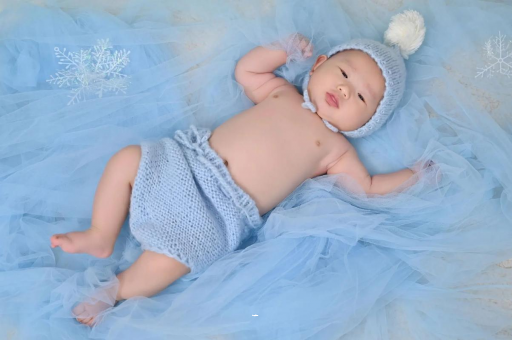 祁东二个月的宝宝